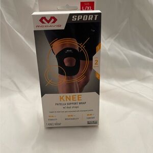 McDavid Black Knee Support Wrap